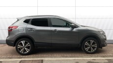 Nissan Qashqai 1.2 DiG-T N-Connecta 5dr Petrol Hatchback